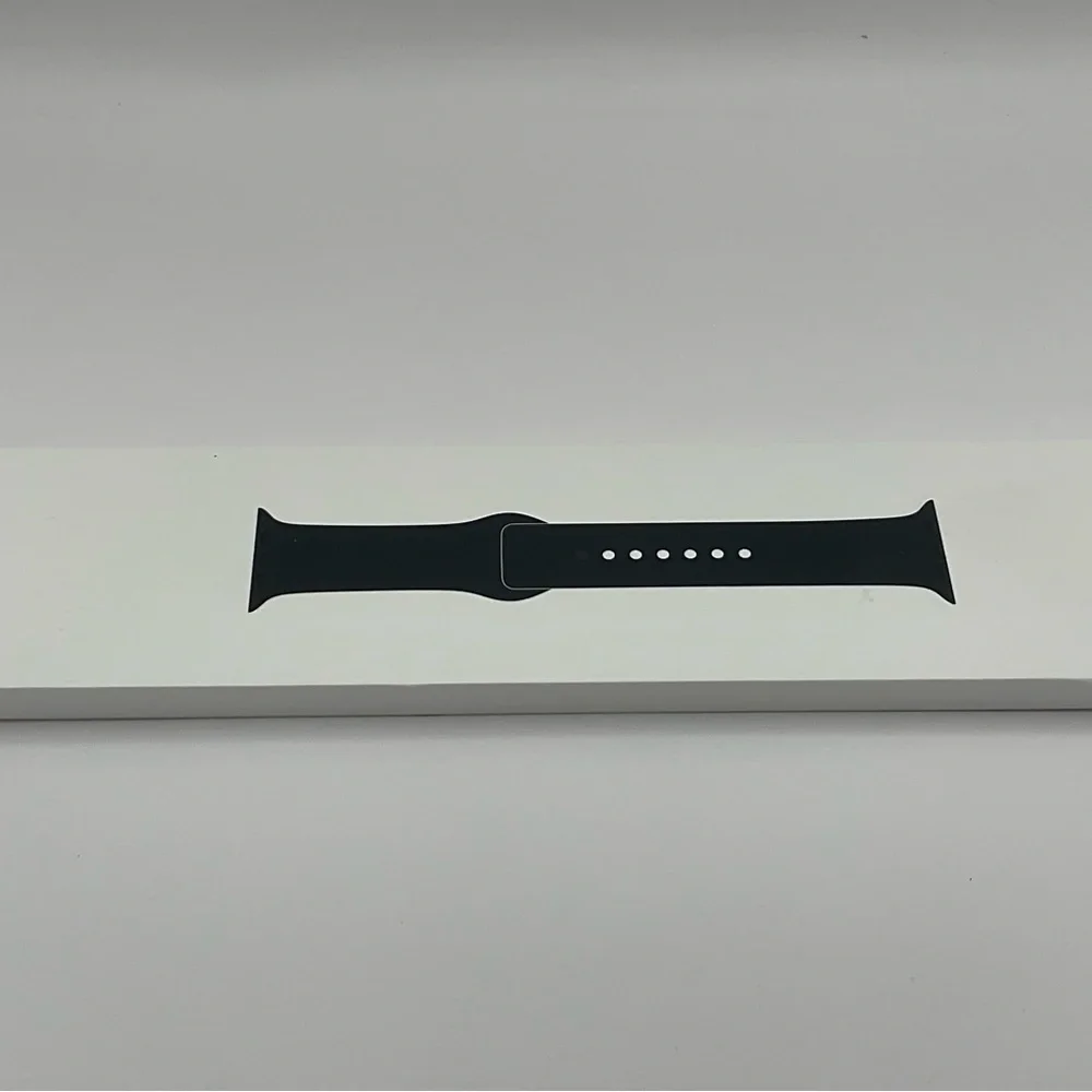 Apple genuine unisex watch band. Midnight sports band Size 41 mm. NWT